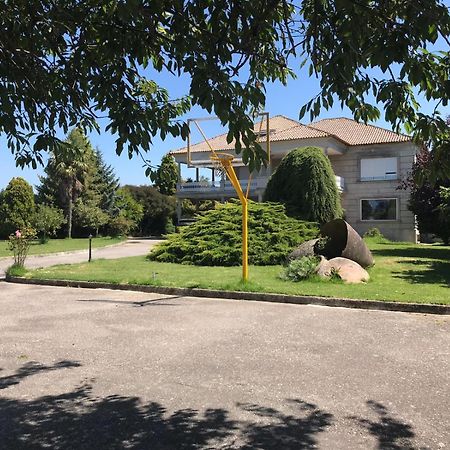 Villa Las Camelias Вильянуэва-де-Ароса Экстерьер фото