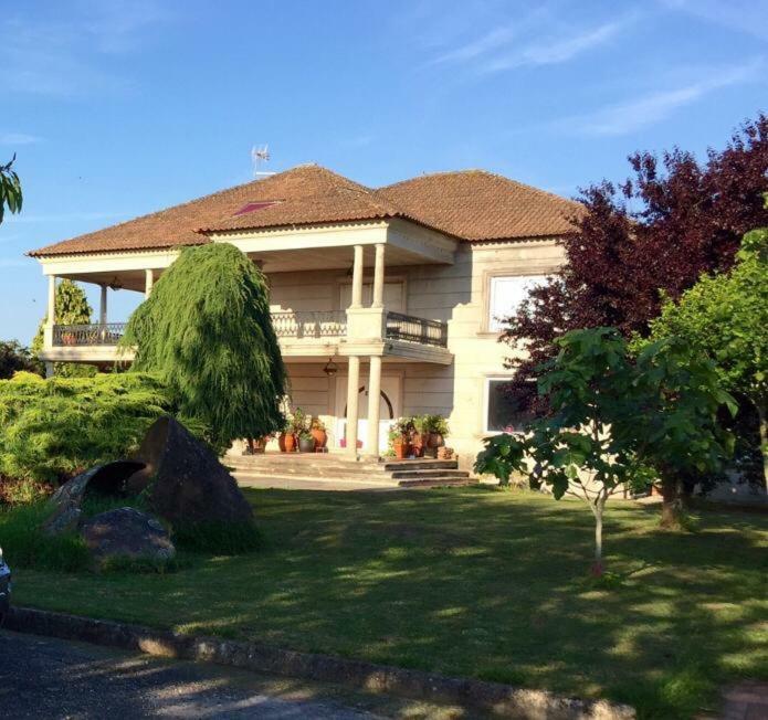 Villa Las Camelias Вильянуэва-де-Ароса Экстерьер фото