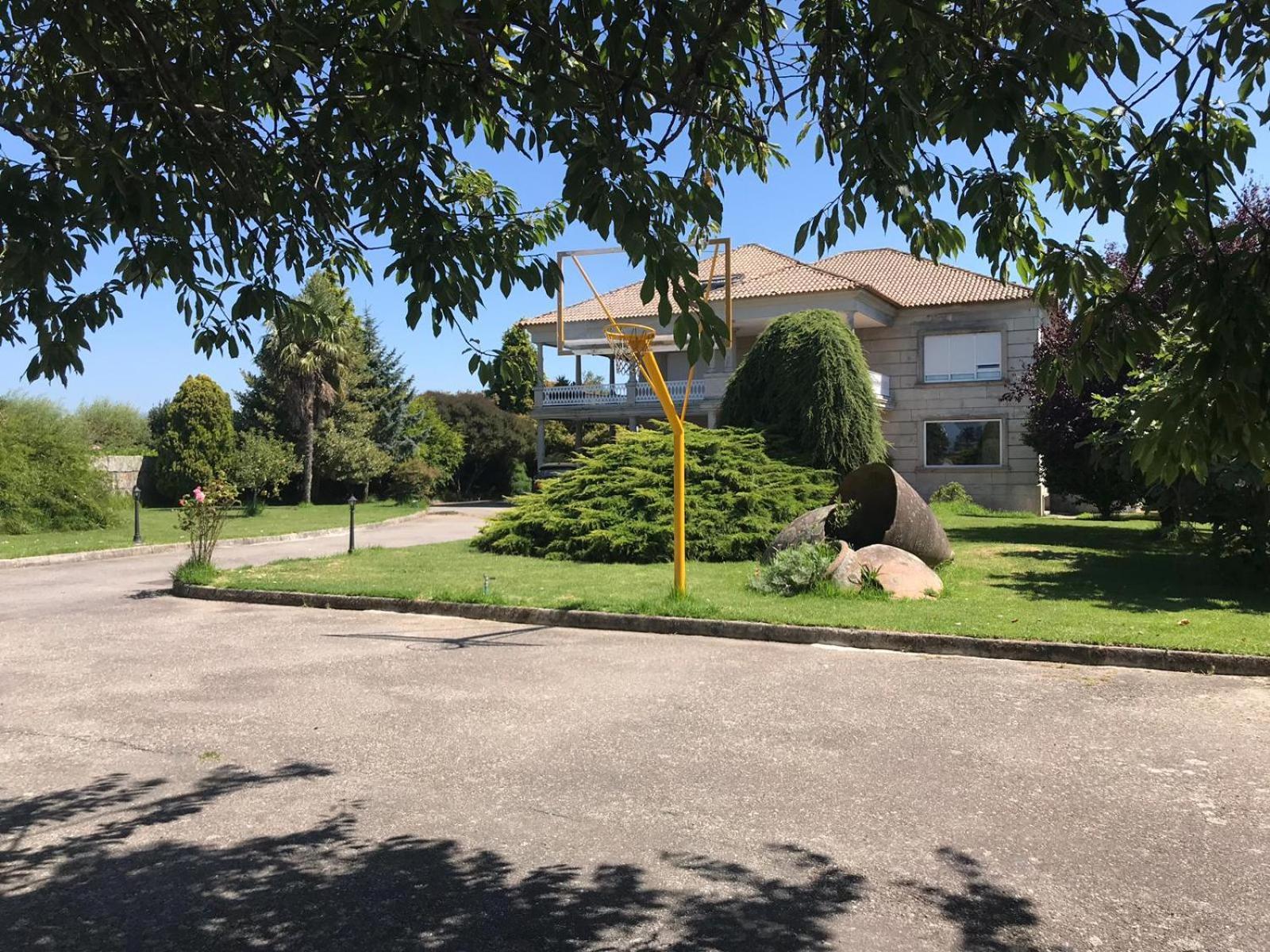 Villa Las Camelias Вильянуэва-де-Ароса Экстерьер фото